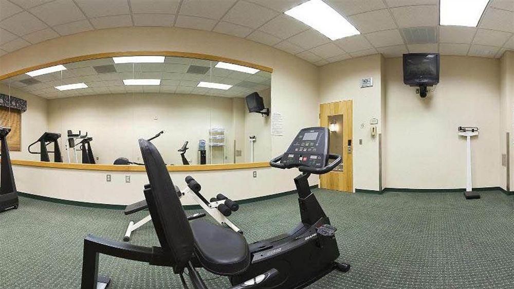Holiday Inn Express Breezewood By Ihg Ngoại thất bức ảnh