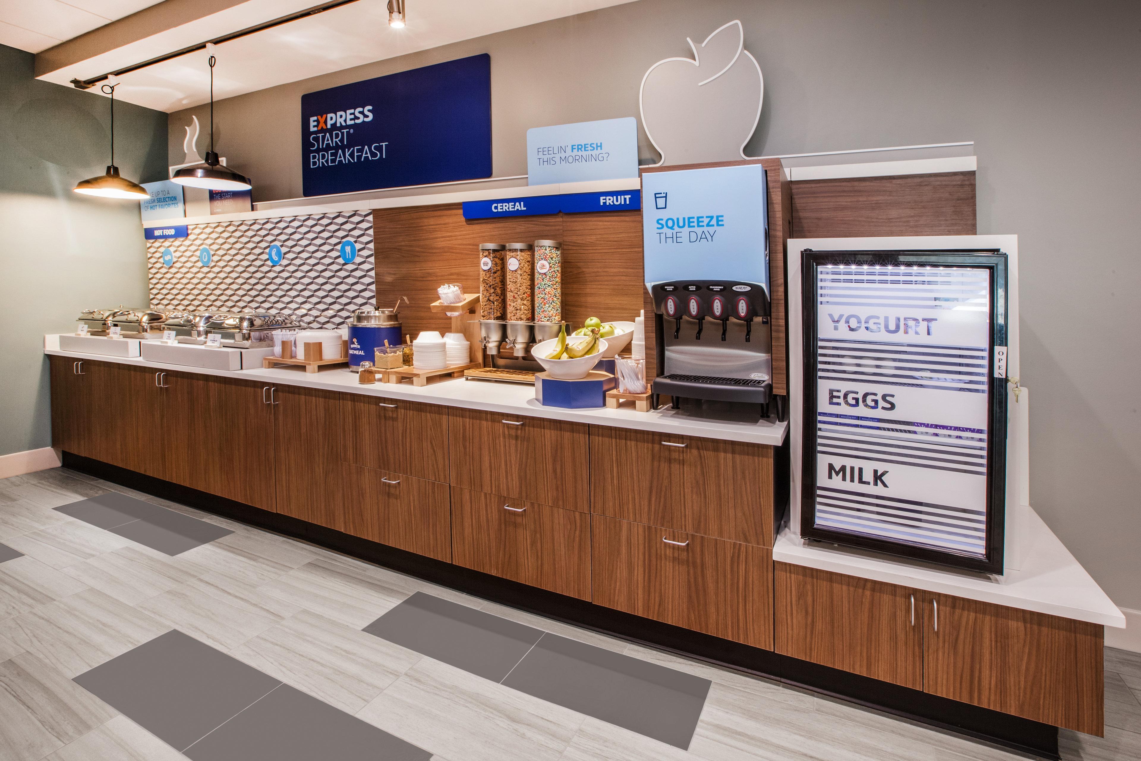 Holiday Inn Express Breezewood By Ihg Ngoại thất bức ảnh