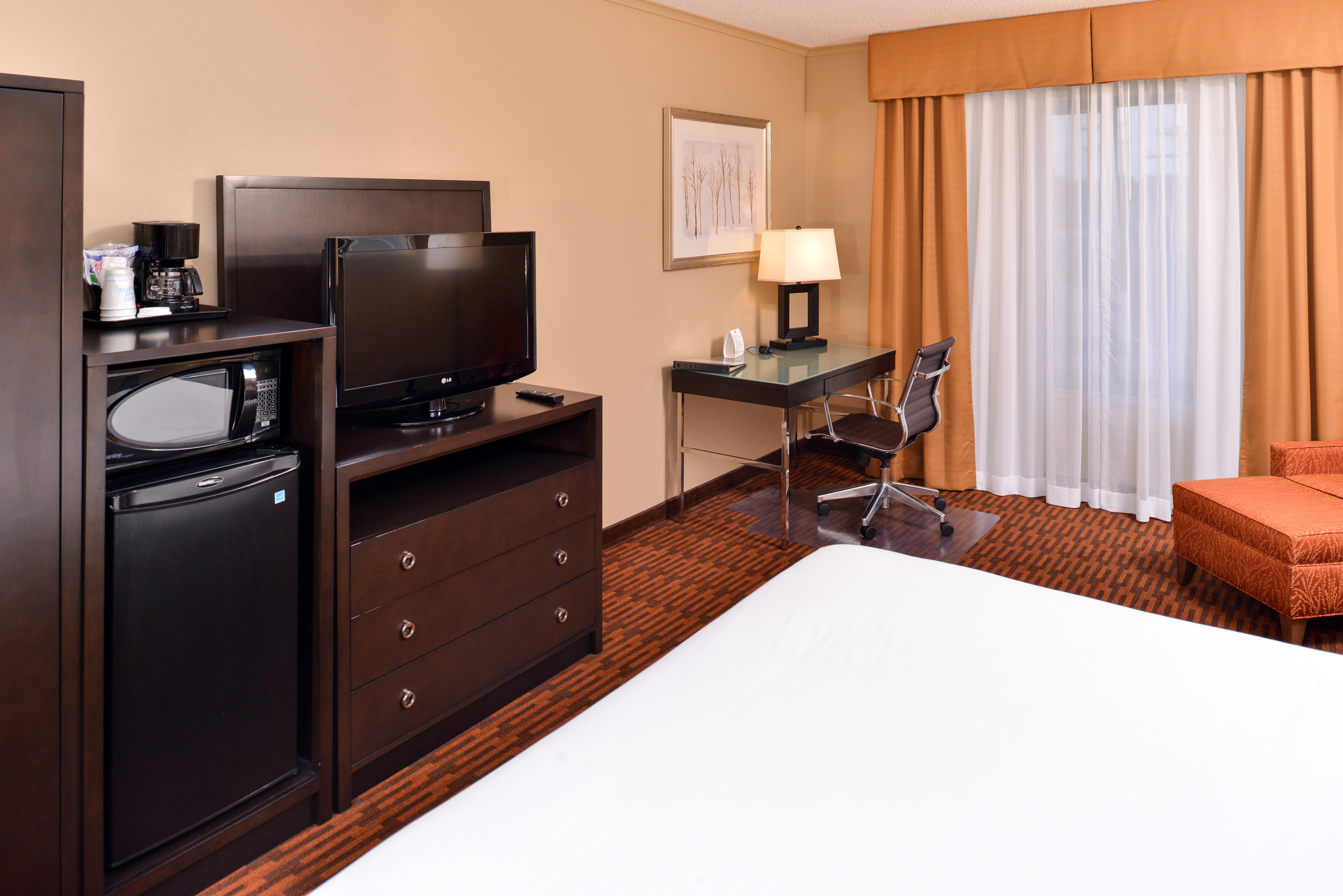 Holiday Inn Express Breezewood By Ihg Ngoại thất bức ảnh