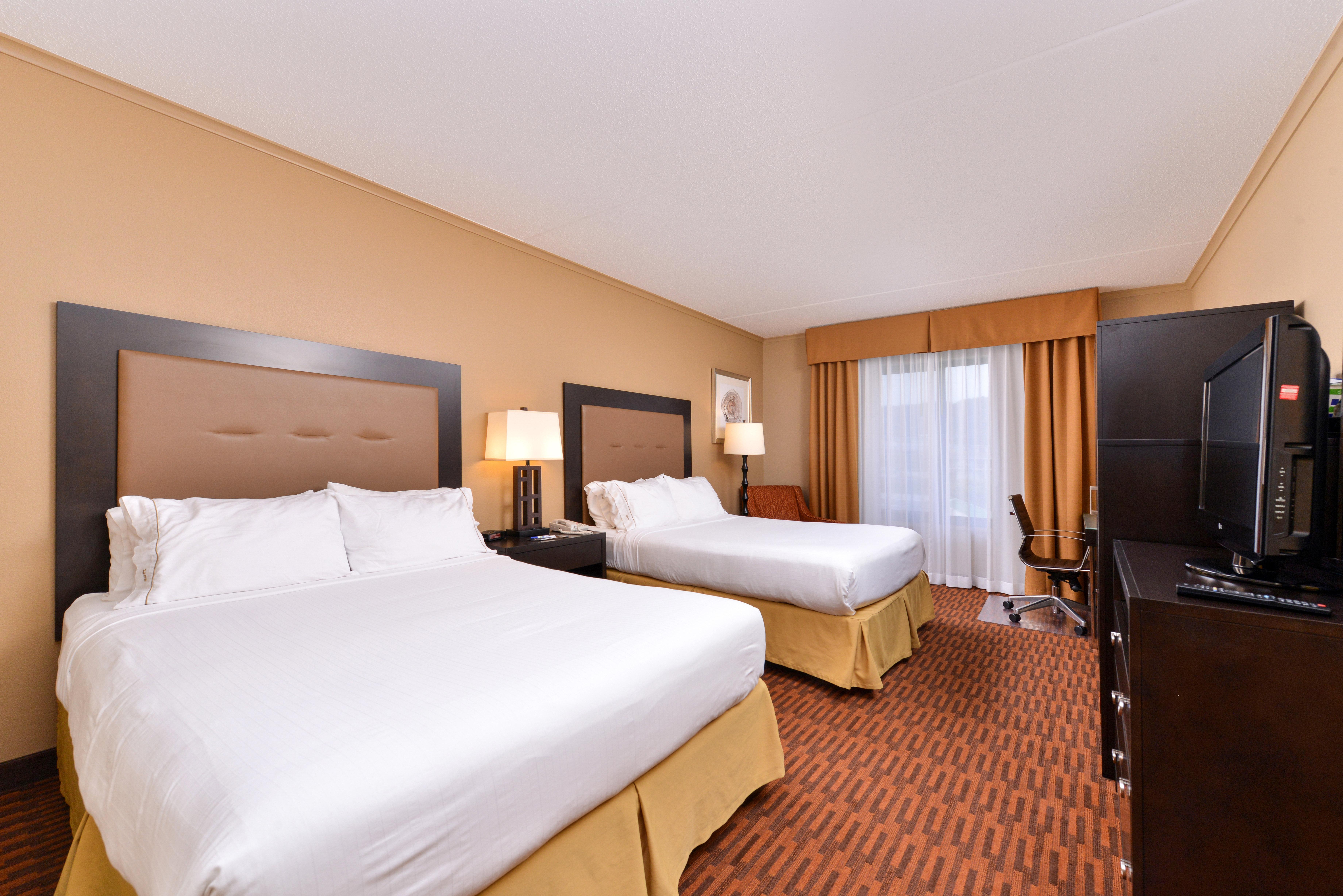 Holiday Inn Express Breezewood By Ihg Ngoại thất bức ảnh